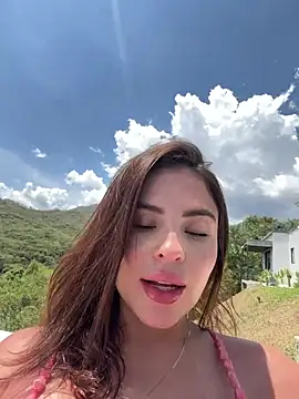 SofiaGomez444のライブXXXチャット