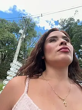 SofiaGomez444's Live XXX Chat