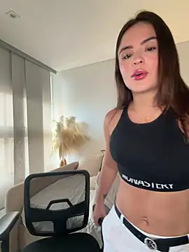 צ'אט XXX בשידור חי של SofiaGomez444