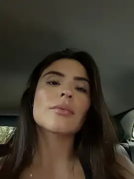SofiaGomez444のライブXXXチャット