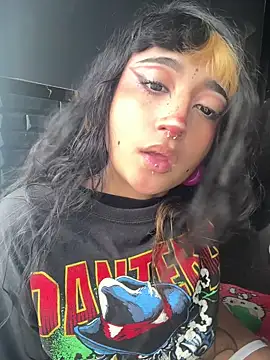 MeowMota_ Show in webcam
