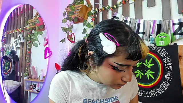MeowMota_'s Webcam Show