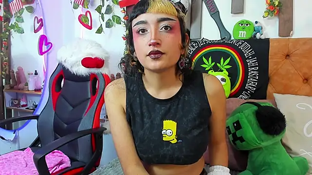 MeowMota_ Adlı Modelin Web Kamerası Şovu