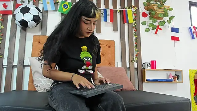 MeowMota_のウェブカメラショー