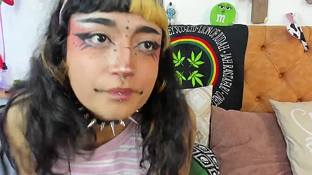 Živý XXX chat MeowMota_