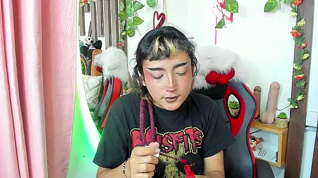 MeowMota_のウェブカメラショー