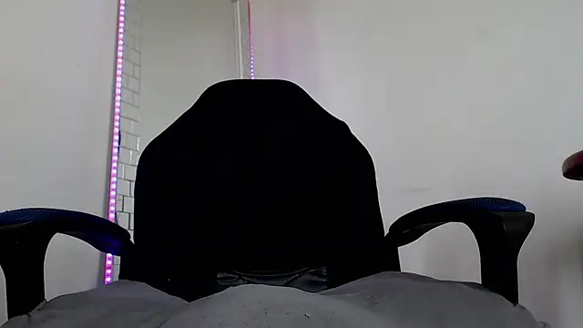 Nash_fit18 Webcam Show