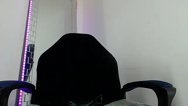 Nash_fit18's Webcam Show