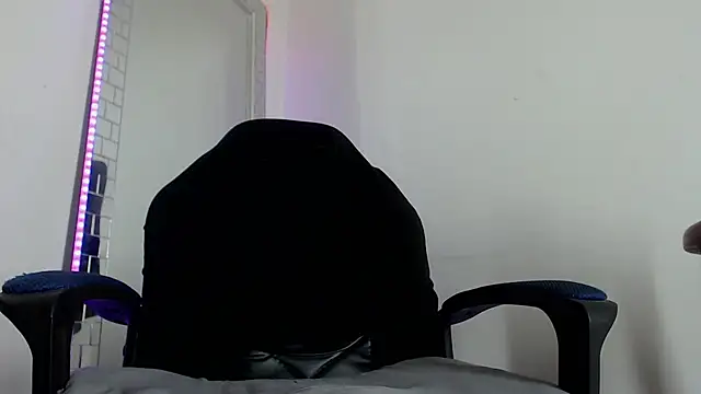Nash_fit18 Webcam-Show