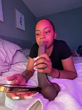 Show de TheRealOshunQueen na webcam