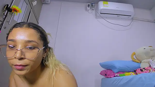 vennuss19 라이브 XXX 채팅