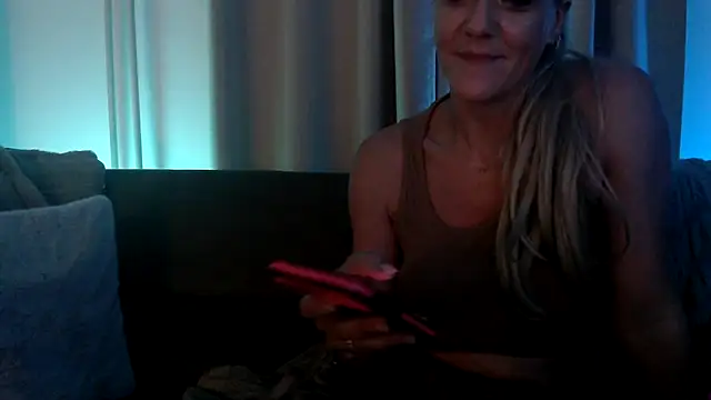 missconly 网络视讯表演