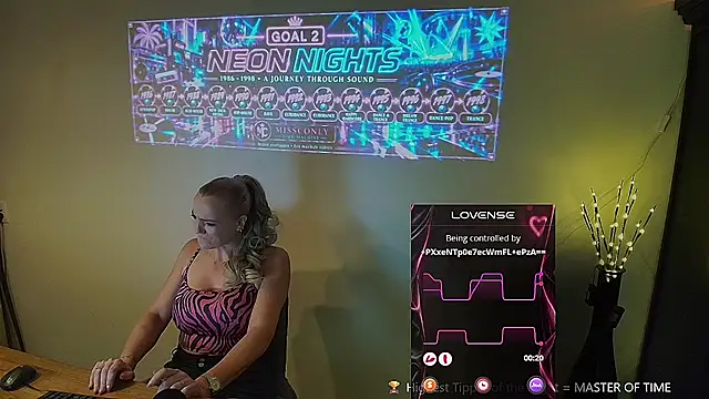 Show de missconly na webcam