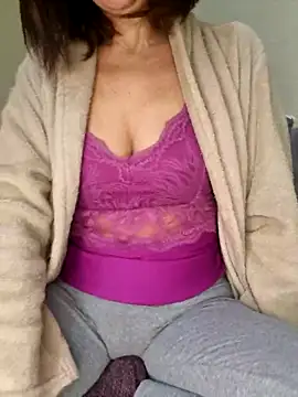 XXX chat uživo modela larizinha2026