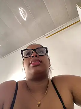 Chat +18 de NV-Nikoll ao vivo