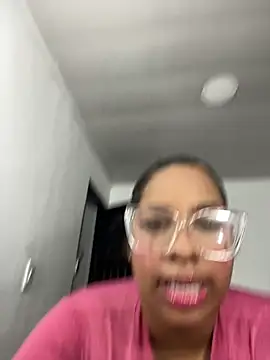 NV-Nikoll's Live Chat Room