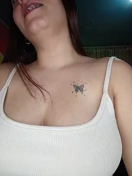 Chat XXX Live Mysticdooll69