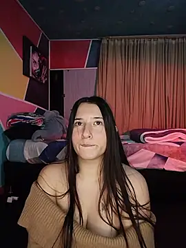 Mysticdooll69 Show in webcam