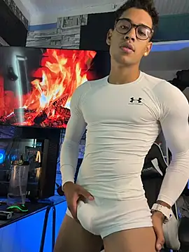 Show modela Jackson_stone na web-kameri