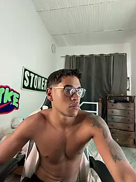 Jackson_stone Show in webcam