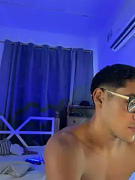Jackson_stone Show in webcam