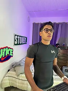 Jackson_stone Adlı Modelin Web Kamerası Şovu