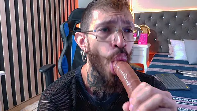 Simon_Rz Show Webcam