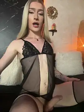 Alana_Stone's Webcam Show