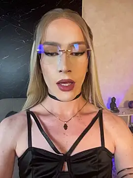 Alana_Stoneのウェブカメラショー