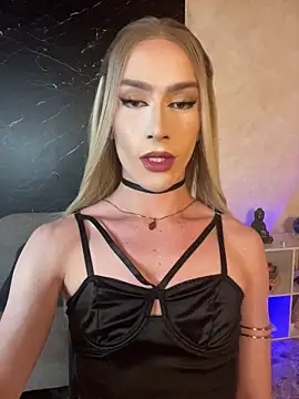 Alana_Stoneのウェブカメラショー