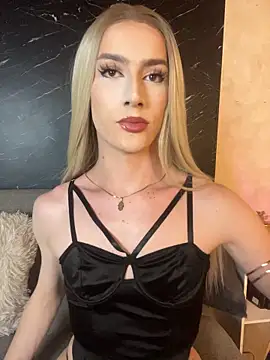 Alana_Stone Adlı Modelin Web Kamerası Şovu