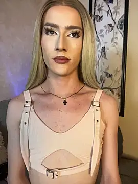Alana_Stone Adlı Modelin Web Kamerası Şovu