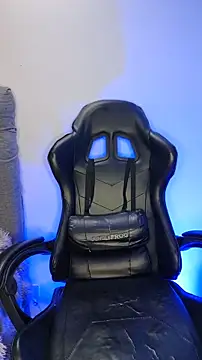 Girl_kataleya10's Webcam Show