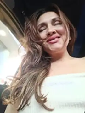 Alejandra_N's Live XXX Chat