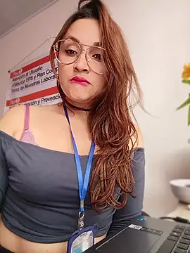 عرض كام Alejandra_N