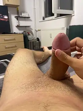 robiggestdick webcam show