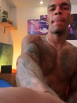 Show de blackboy-strong na webcam