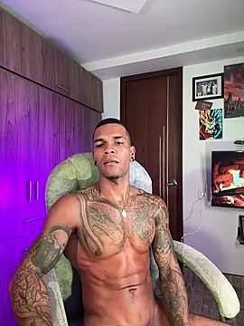 blackboy-strong Webcam-Show