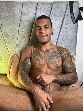 blackboy-strong webcam show