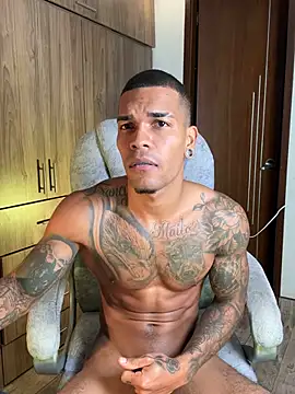 blackboy-strong Show Webcam