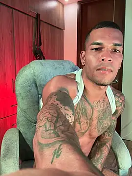 Webkamerová show blackboy-strong