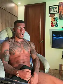 Webkamerová show blackboy-strong