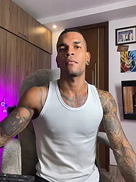 blackboy-strong Webcam Show