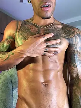 blackboy-strong Show Webcam