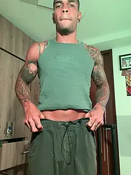 Webkamerová show blackboy-strong