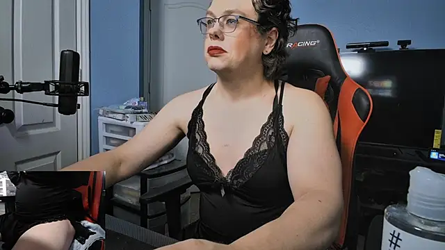 MidnightDollVeronica Шоу с уебкамера