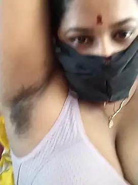 pinkisaha75's Webcam Show
