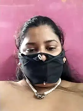 pinkisaha75 Show in webcam