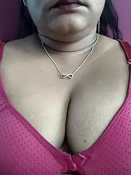 Chat XXX ao vivo de pinkisaha75