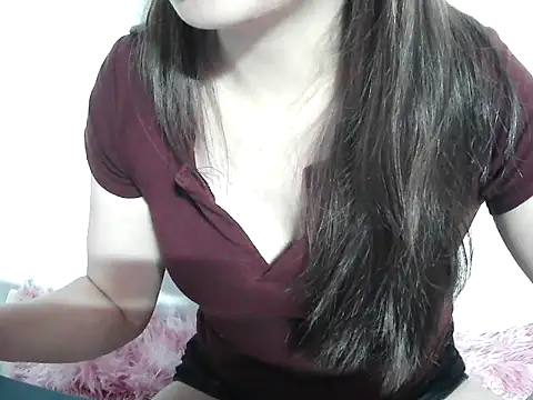 Show modela Ana_2023 na web-kameri